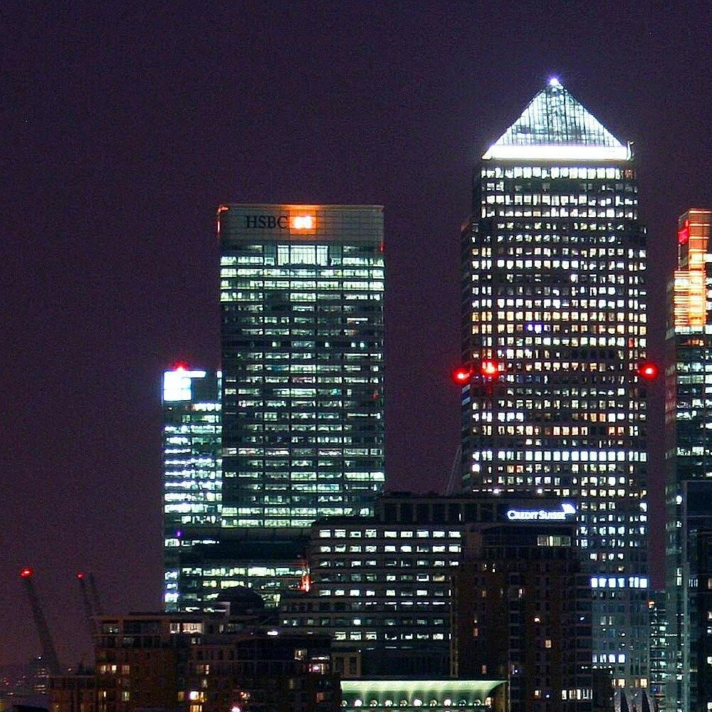 Bank of England halves forecasts for economic growth